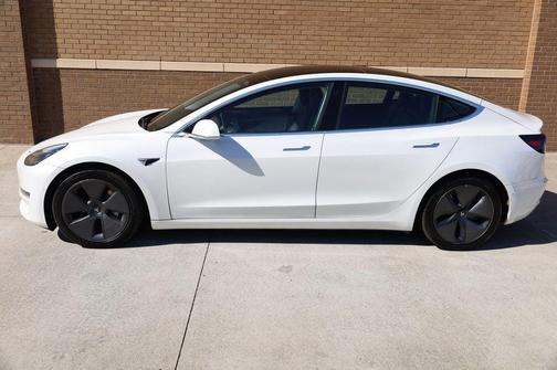 2020 Tesla Model 3 Long Range