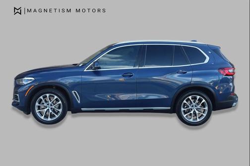 Phytonic Blue Metallic 2022 BMW X5 xDrive40i