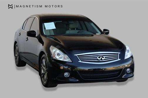 Black Obsidian 2013 INFINITI G37 Journey