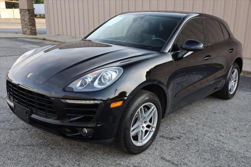 2017 Porsche Macan Base
