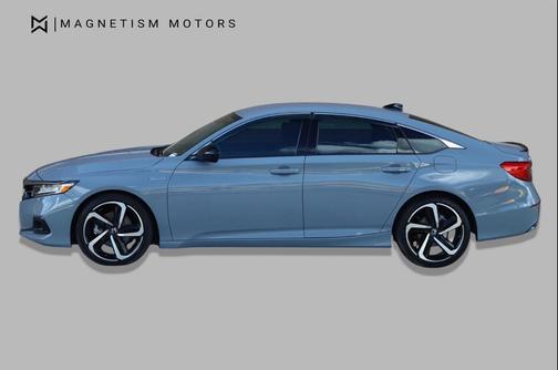 Sonic Gray Pearl 2022 Honda Accord Hybrid Sport