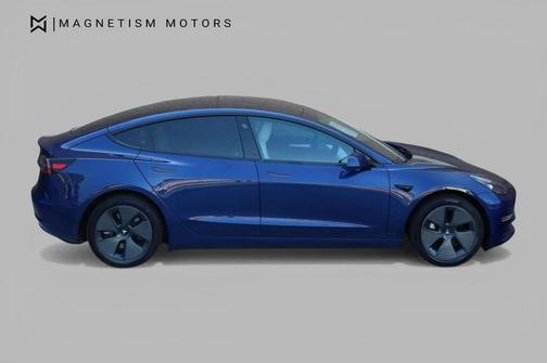 Deep Blue Metallic 2023 Tesla Model 3 Standard Range