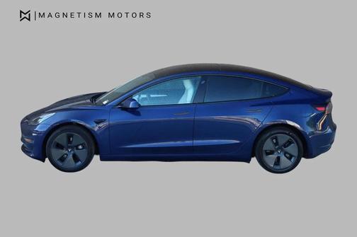 Deep Blue Metallic 2023 Tesla Model 3 Standard Range