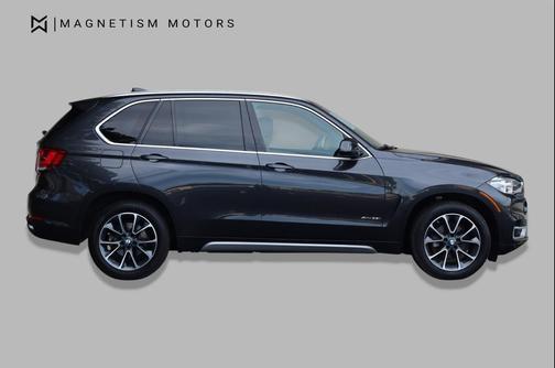 Dark Graphite Metallic 2017 BMW X5 xDrive35i