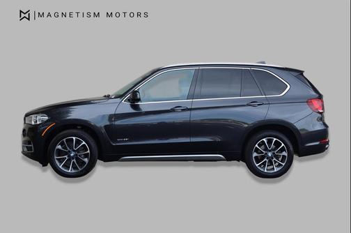 Dark Graphite Metallic 2017 BMW X5 xDrive35i