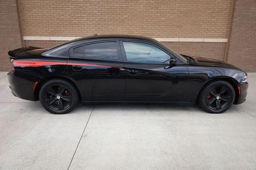 2015 Dodge Charger SXT