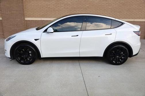 2021 Tesla Model Y Long Range Dual Motor All-Wheel Drive