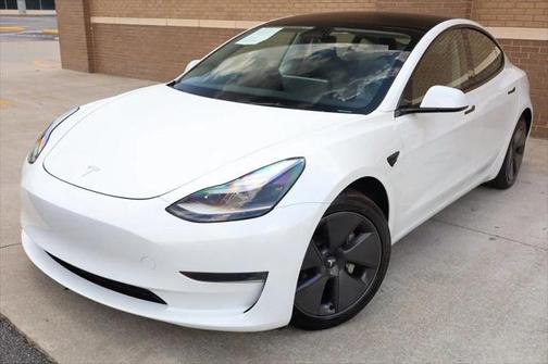 2023 Tesla Model 3 Standard Range