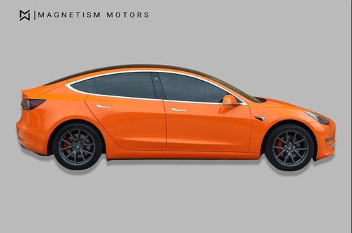 Deep Blue Metallic 2018 Tesla Model 3 Long Range