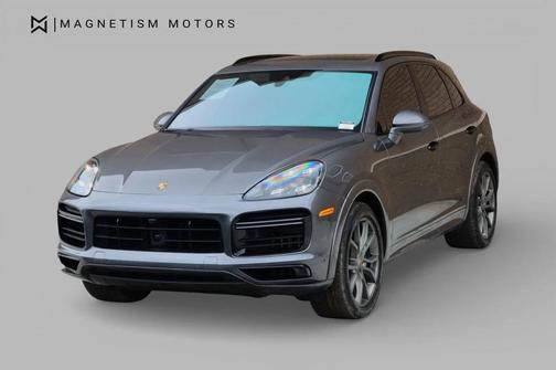 Gray 2023 Porsche Cayenne Turbo