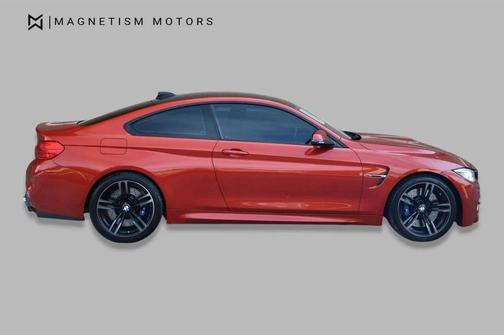 Sakhir Orange Metallic 2015 BMW M4 Base