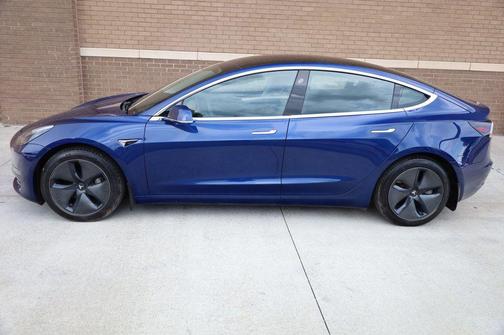 2020 Tesla Model 3 Long Range