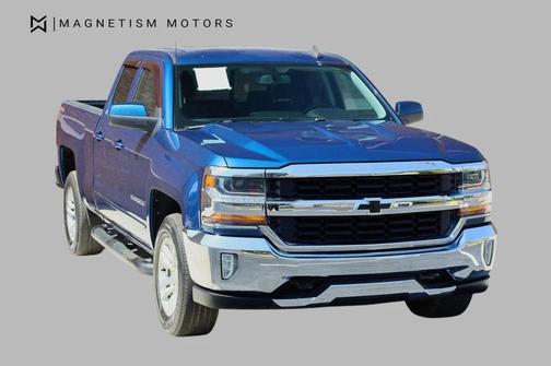 Deep Ocean Blue Metallic 2017 Chevrolet Silverado 1500 1LT