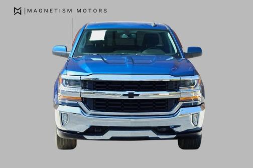 Deep Ocean Blue Metallic 2017 Chevrolet Silverado 1500 1LT
