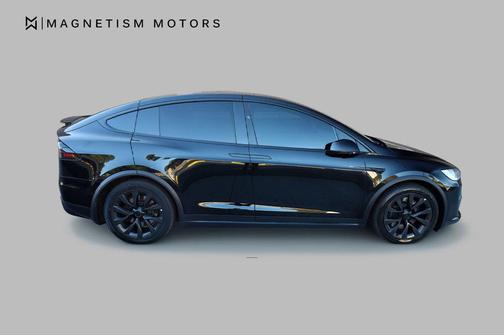 2022 Tesla Model X Plaid Tri Motor All-Wheel Drive