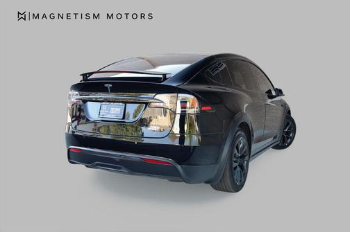 2022 Tesla Model X Plaid Tri Motor All-Wheel Drive