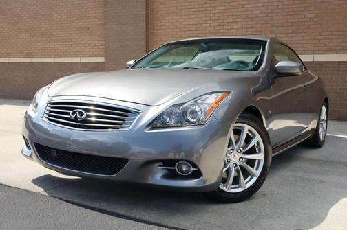 2014 INFINITI Q60 Base