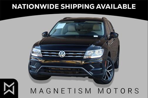 Deep Black Pearl 2021 Volkswagen Tiguan 2.0T SE