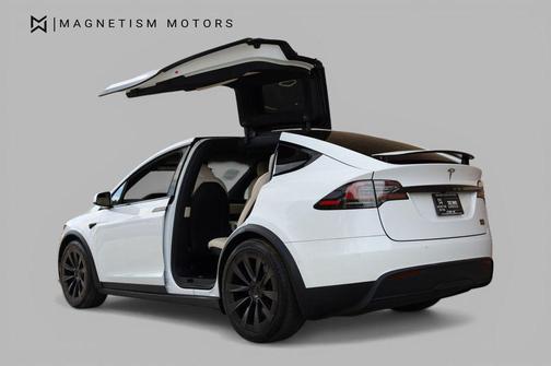 Pearl White Multi-Coat 2022 Tesla Model X Plaid Tri Motor All-Wheel Drive
