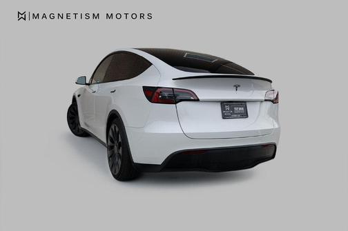 2023 Tesla Model Y Performance Dual Motor All-Wheel Drive