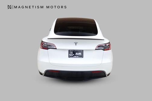 2023 Tesla Model Y Performance Dual Motor All-Wheel Drive