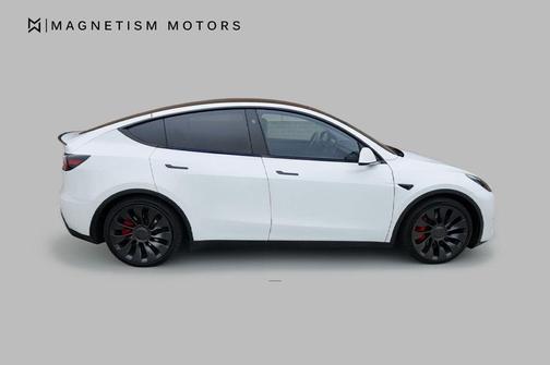 2023 Tesla Model Y Performance Dual Motor All-Wheel Drive