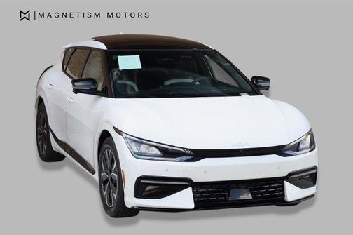 Snow White Pearl 2023 Kia EV6 GT-Line