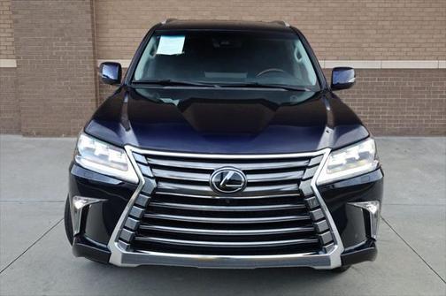 2021 Lexus LX 570 Three-Row