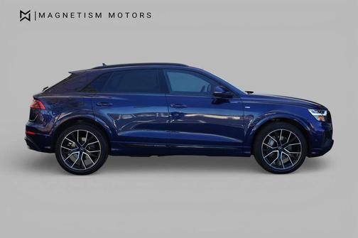 2020 Audi Q8 55 Progressiv
