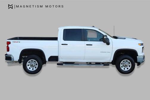 Summit White 2024 Chevrolet Silverado 2500 WT
