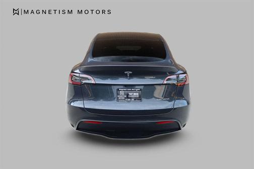 2024 Tesla Model Y Long Range Dual Motor All-Wheel Drive