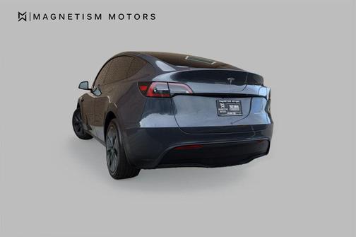 2024 Tesla Model Y Long Range Dual Motor All-Wheel Drive
