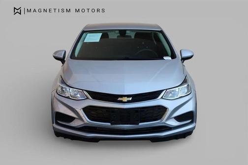 Silver Ice Metallic 2018 Chevrolet Cruze LS