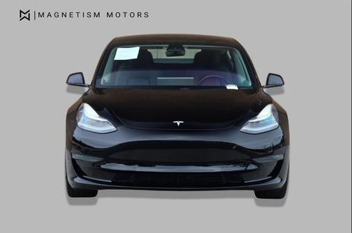 Obsidian Black Metallic 2018 Tesla Model 3 Long Range