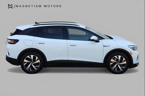 Pure White 2023 Volkswagen ID.4 Pro RWD