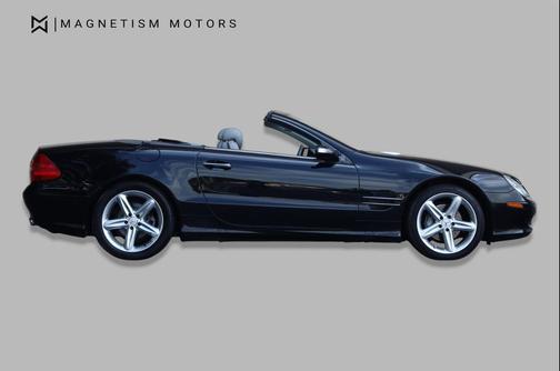 BLACK 2005 Mercedes-Benz SL-Class SL500 2dr Roadster 5.0L