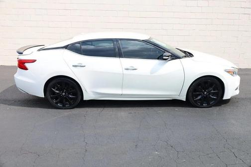 2017 Nissan Maxima 3.5 SR
