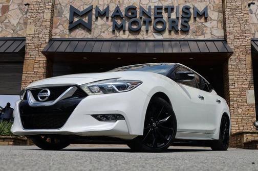 2017 Nissan Maxima 3.5 SR