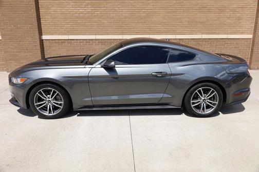 2015 Ford Mustang EcoBoost Premium