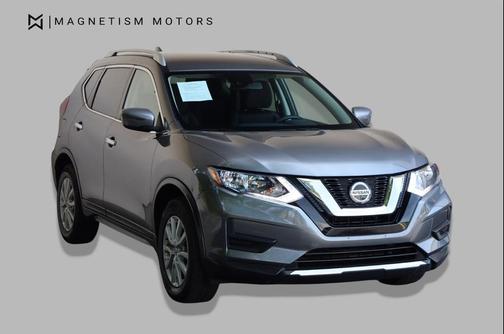 Gun Metallic 2019 Nissan Rogue SV