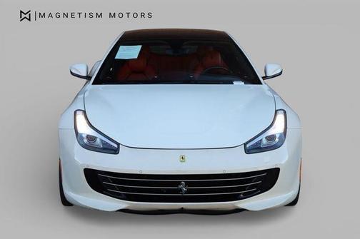 Bianco Italia 2017 Ferrari GTC4Lusso V12