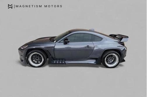 Pavement 2023 Toyota GR86 Premium