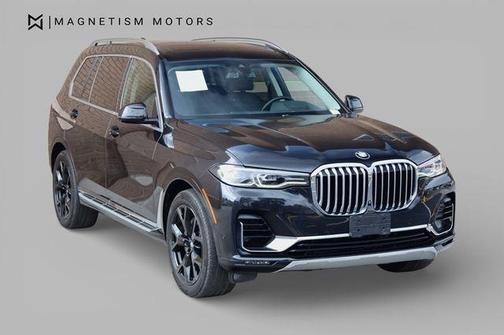 Black Sapphire Metallic 2020 BMW X7 xDrive40i