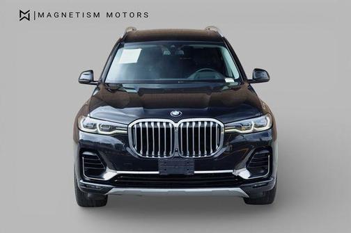 Black Sapphire Metallic 2020 BMW X7 xDrive40i