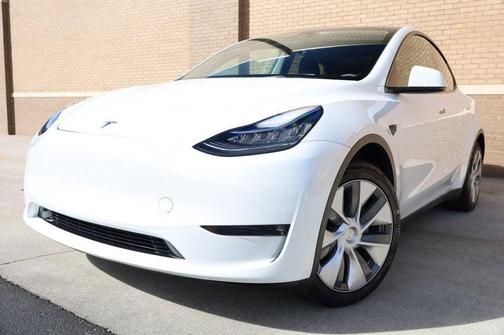 2023 Tesla Model Y Long Range AWD