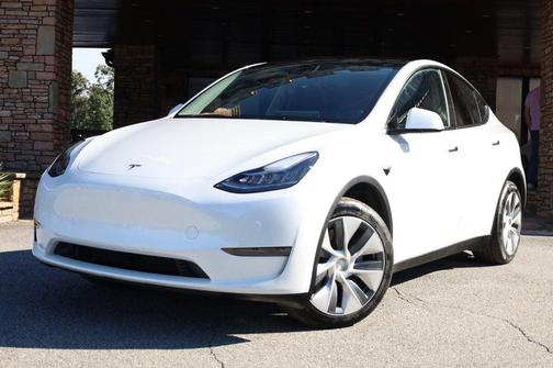 2023 Tesla Model Y Long Range AWD