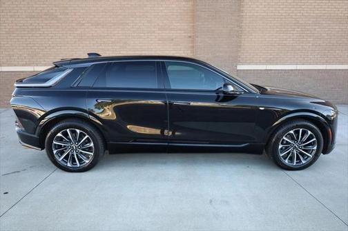 2024 Cadillac LYRIQ Sport w/1SJ