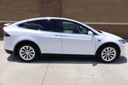 2021 Tesla Model X Long Range Plus Dual Motor All-Wheel Drive