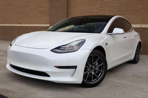 2020 Tesla Model 3 Long Range