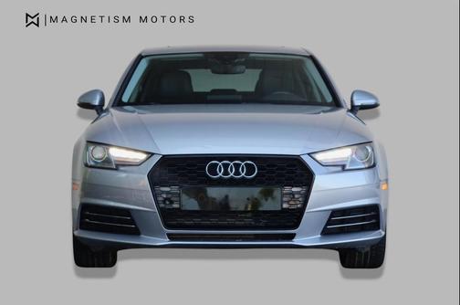 Florett Silver Metallic 2017 Audi A4 2.0T Premium